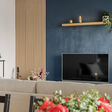Laponia | Colourful Nordic Home With Private Sauna Apartment *